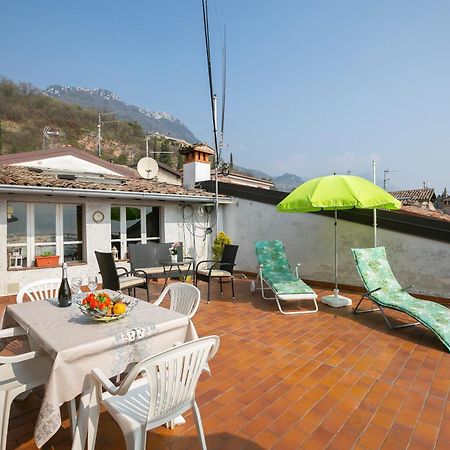 Angela -Terrace & Beautiful View Lake - Happy Rentals Toscolano Maderno Eksteriør billede