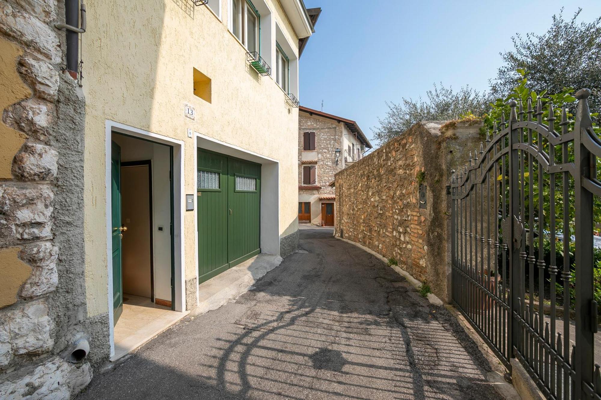 Angela -Terrace & Beautiful View Lake - Happy Rentals Toscolano Maderno Eksteriør billede